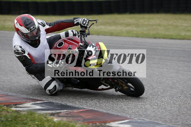 Archiv-2025/08 20.04.2025 Speer Racing ADR/Gruppe gelb/63